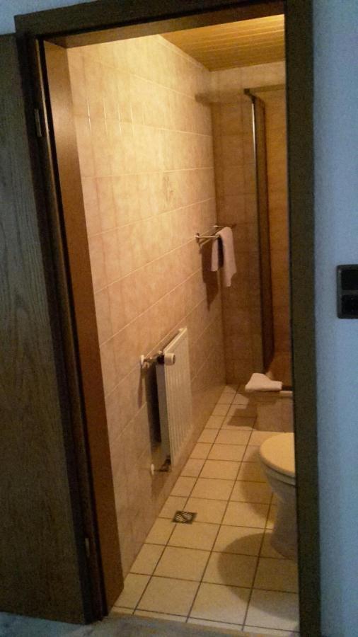 Altes Saengerheim Hotel Quierschied Kültér fotó