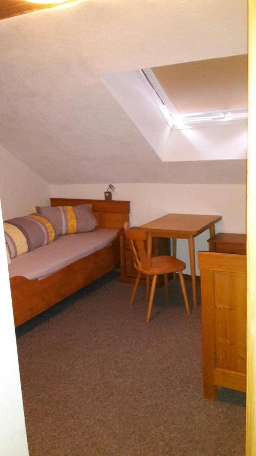 Altes Saengerheim Hotel Quierschied Kültér fotó