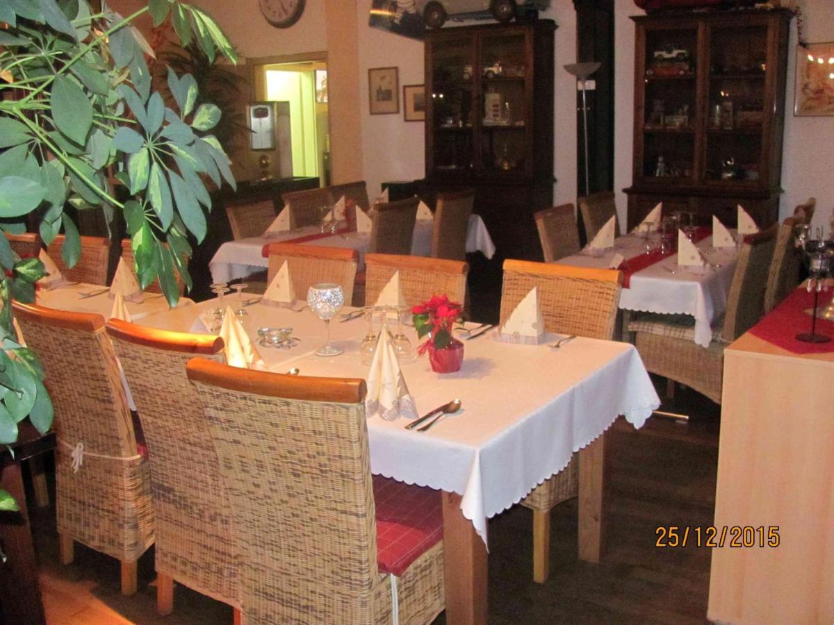 Altes Saengerheim Hotel Quierschied Kültér fotó